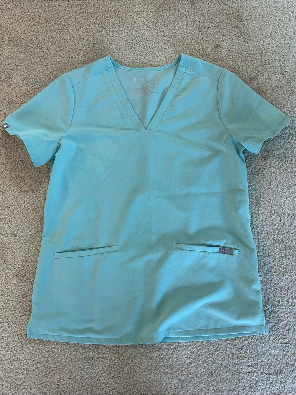 FIGS Fresh Aqua Casma V-Neck Scrub Top- SIZE SMALL